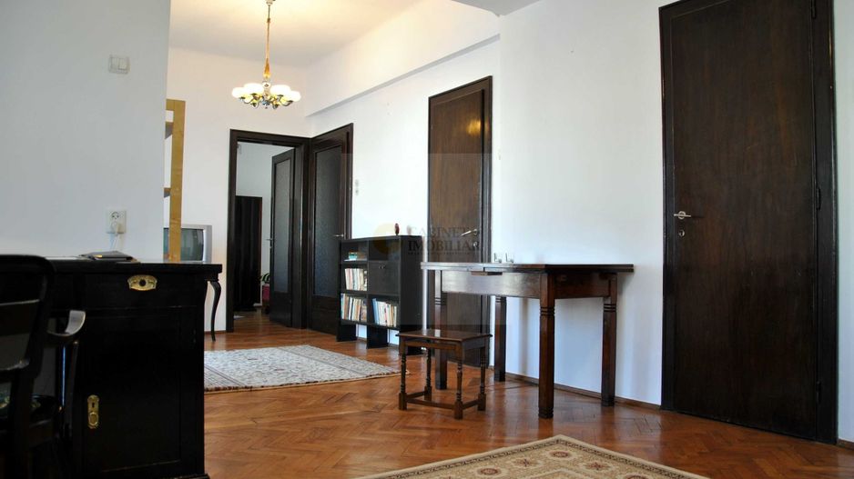 2 camere + terasa | Cismigiu | Decomandat | Centrala Proprie - Poză 3