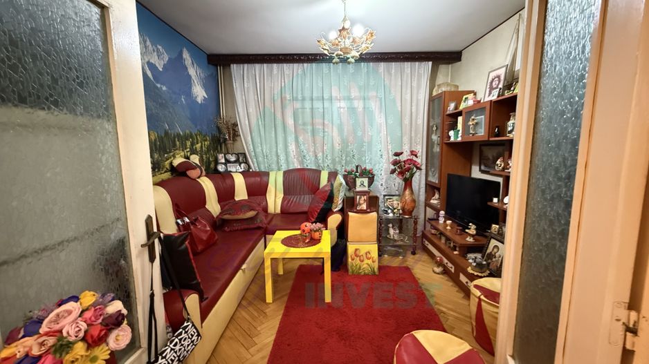 4 camere DECOMANDATE in apropiere de MALL VITAN - Poză 4