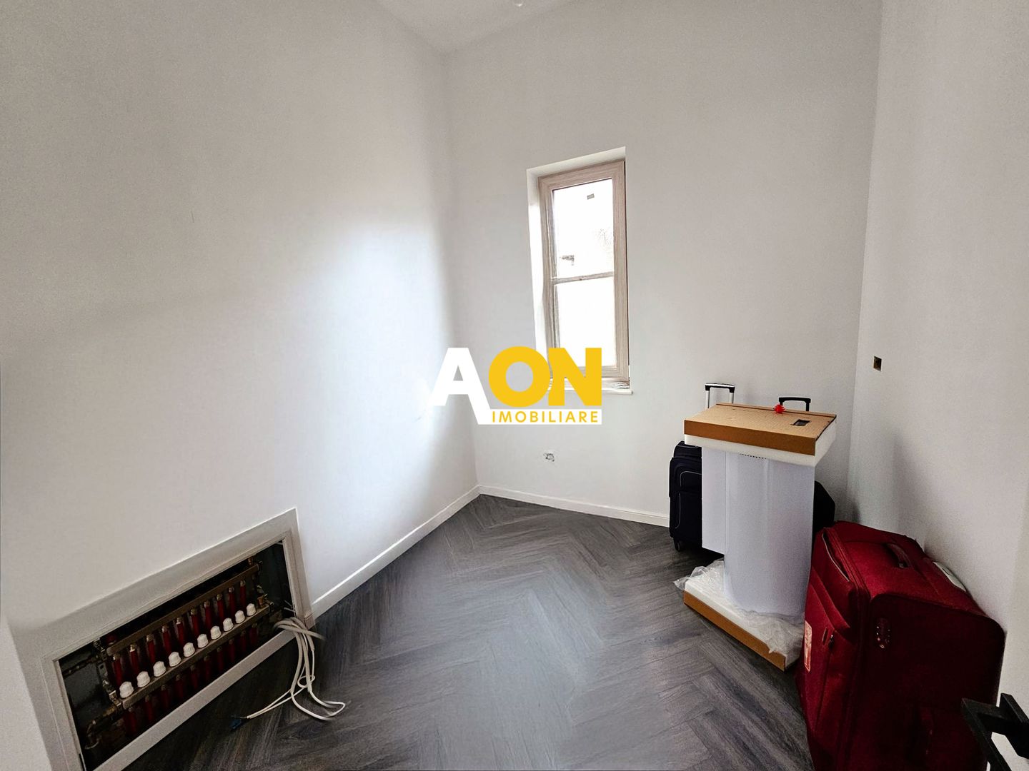 Casa noua, 6 camere, finisata la cheie, 1000 mp teren, zona Schit - Poză 24