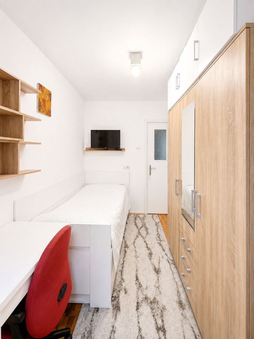 Apartament 3 camere | Circumvalațiunii – Piața Dacia | Etaj 1 | 92.000 - Poză 2