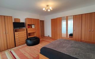 Apartament de 2 camere, 60mp, etaj intermediat, zona Interservisan - Poză 2