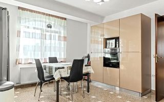 Vila cu 6 camere | Teren generos | Otopeni - Poză 7