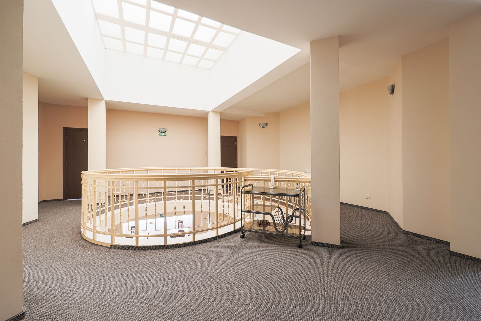 Flexibilitate într-o locație cheie, ideală pt hotel, cămin, clinică. - Poză 9