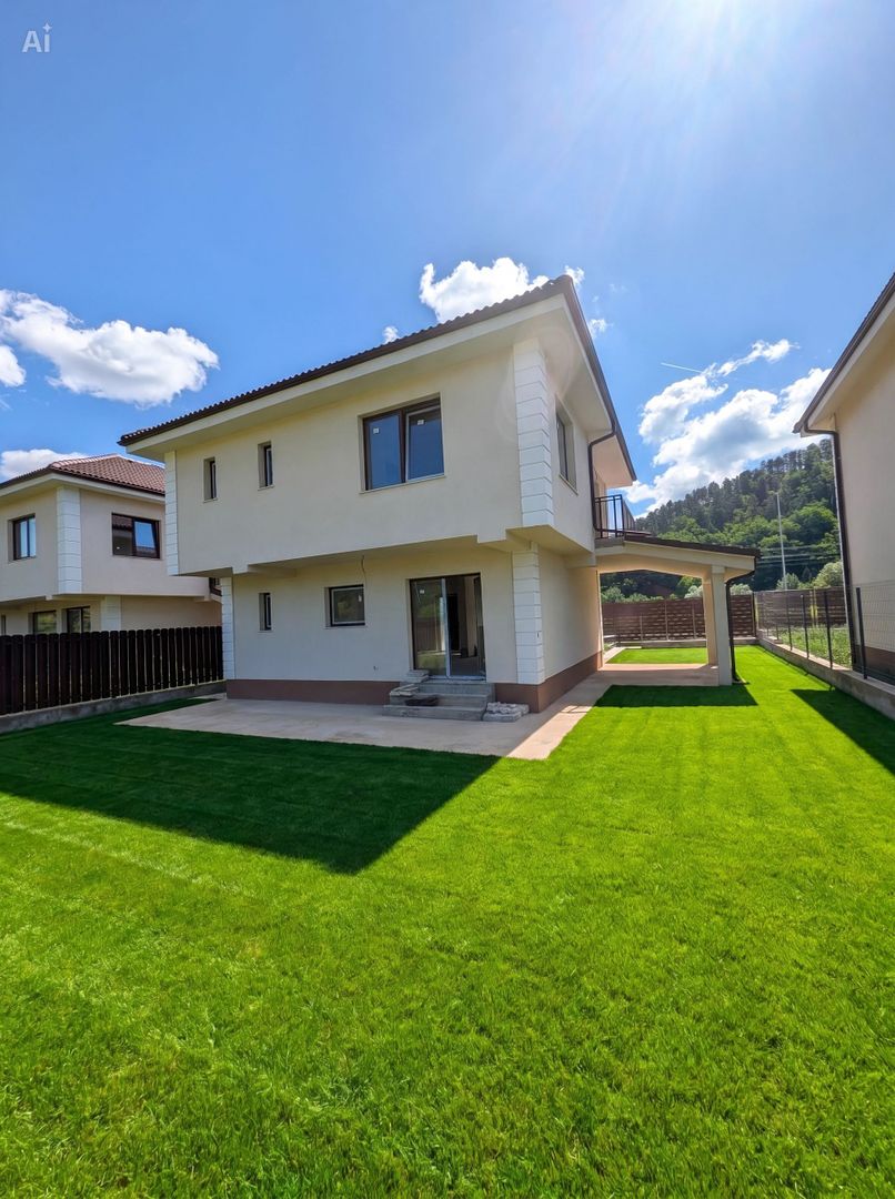 Casa individula, Luna de Sus - Poză 1