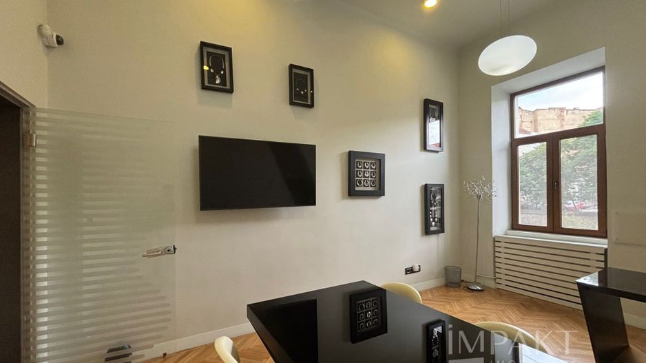 Spațiu de birou ultracentral de închiriat - Poză 1