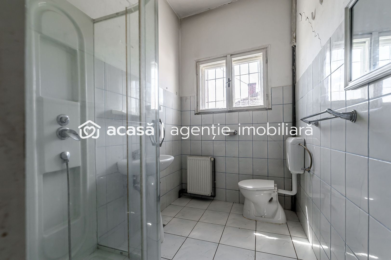 REPOZIȚIONARE PREȚ! Casă pe strada Dorobanți, Pârneava. - Poză 10