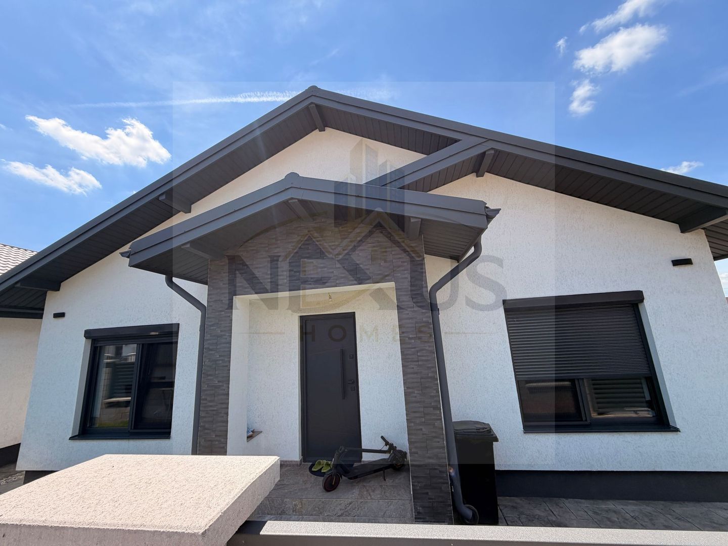 Comuna Berceni - Casa individuala | 4 camere - Teren 420 mp - Terasa - Poză 1