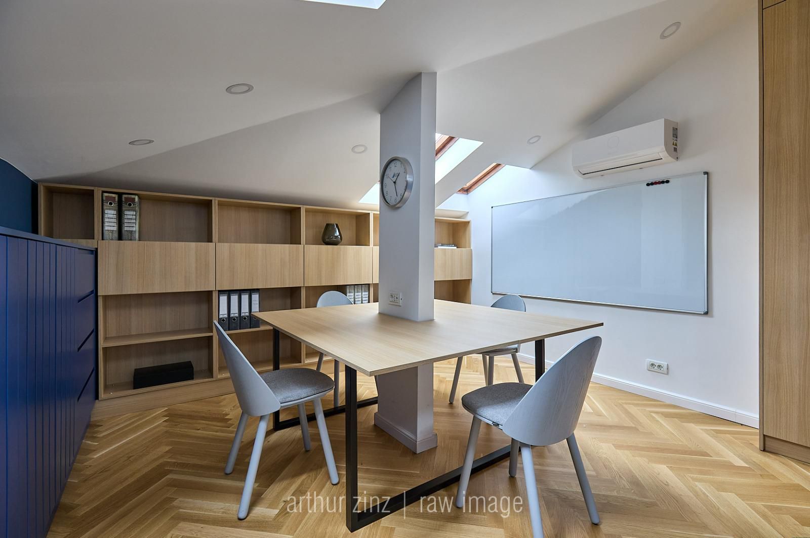 Birou amenajat | Mobilat si utilat | Cladire consolidata si renovata - Poză 16