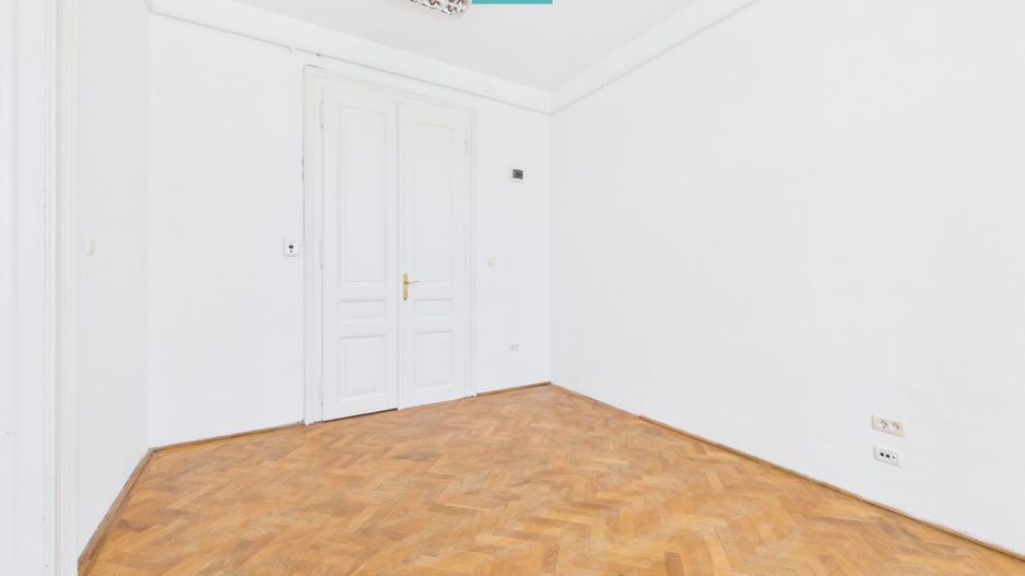 Apartament luminos cu 3 camere ultracentral - Arad - Poză 9