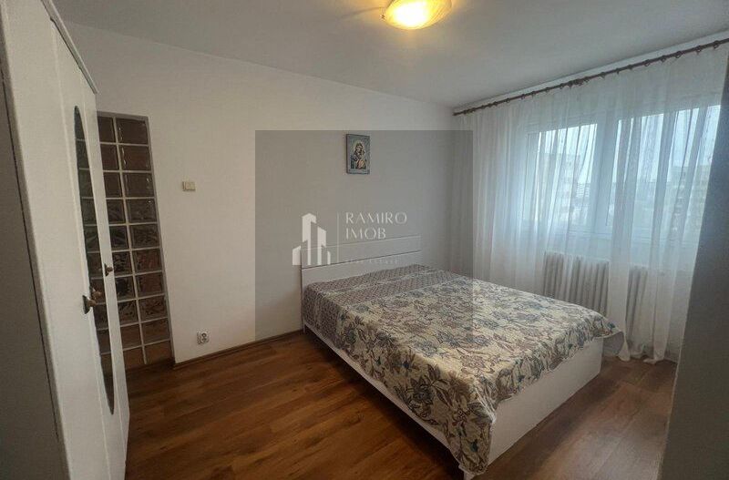 Apartament 3 camere Drumul Taberei - Poză 7