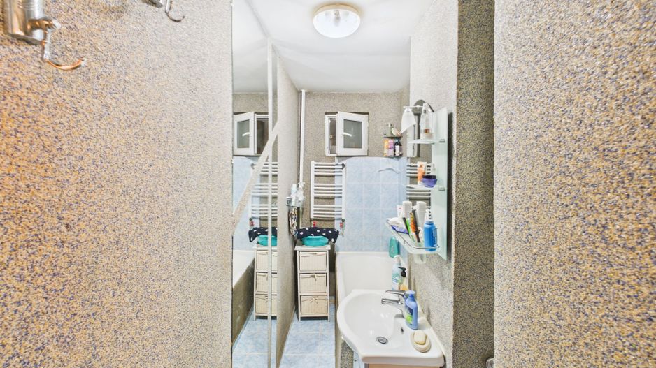 Apartament cu 3 camere tip X,  Str. Feldioarei - Poză 4