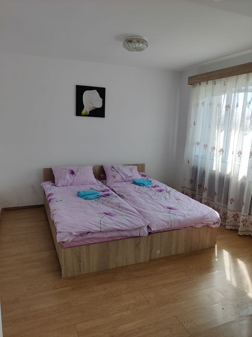 IDEAL PENTRU GRADINITA/SCOALA /AZIL BATRANI / ORFELINAT - Poză 10