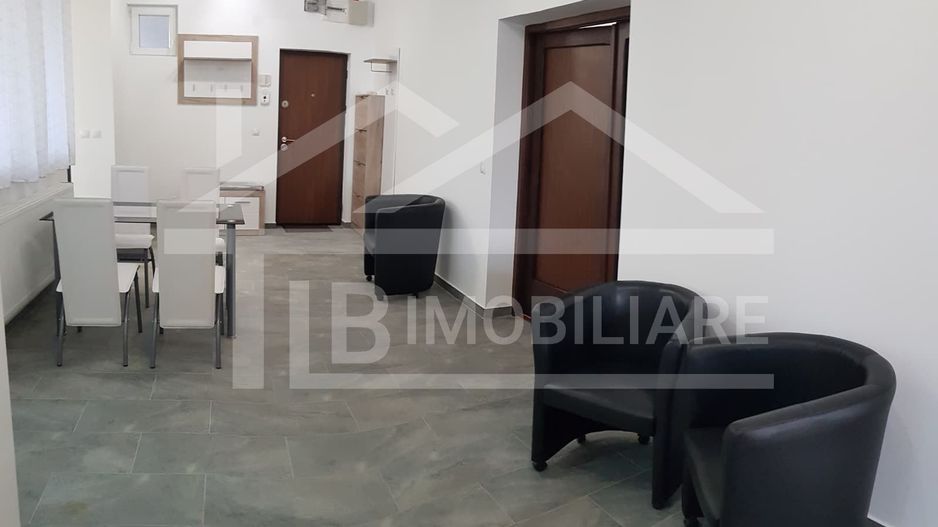 Apartament cu 4 camere, 75mp, Zona Semicentrala - Poză 2