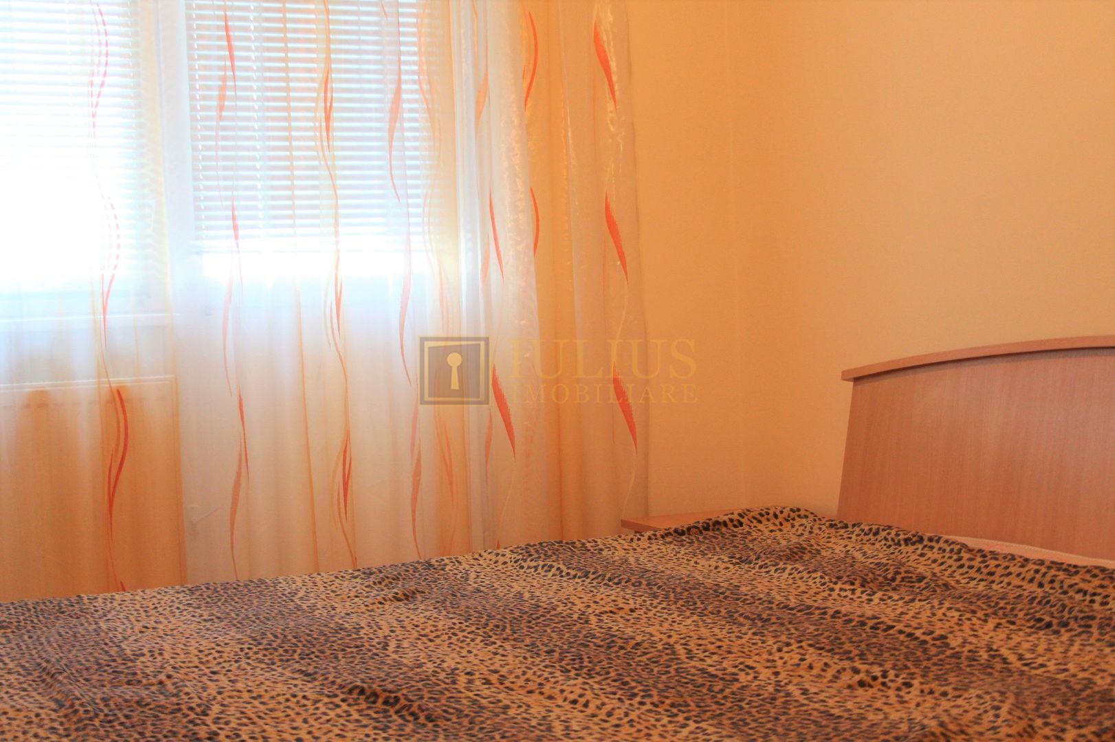 Ultracentral, Piata Victoriei, Opera - Poză 12