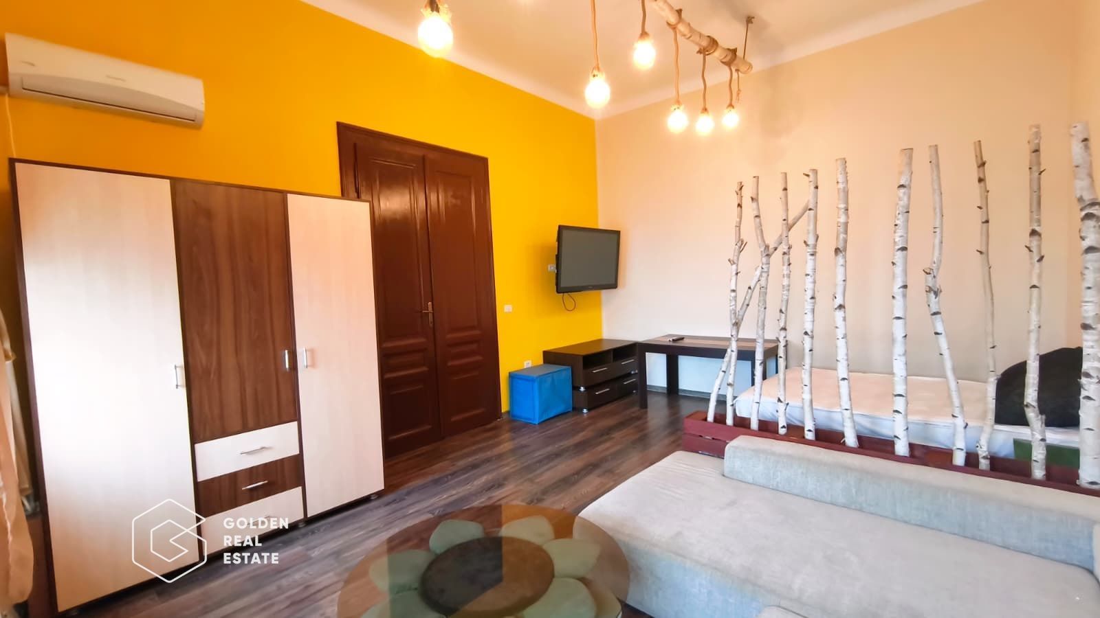 Apartament spatios si modern la etajul 1, zona Centru - Poză 1
