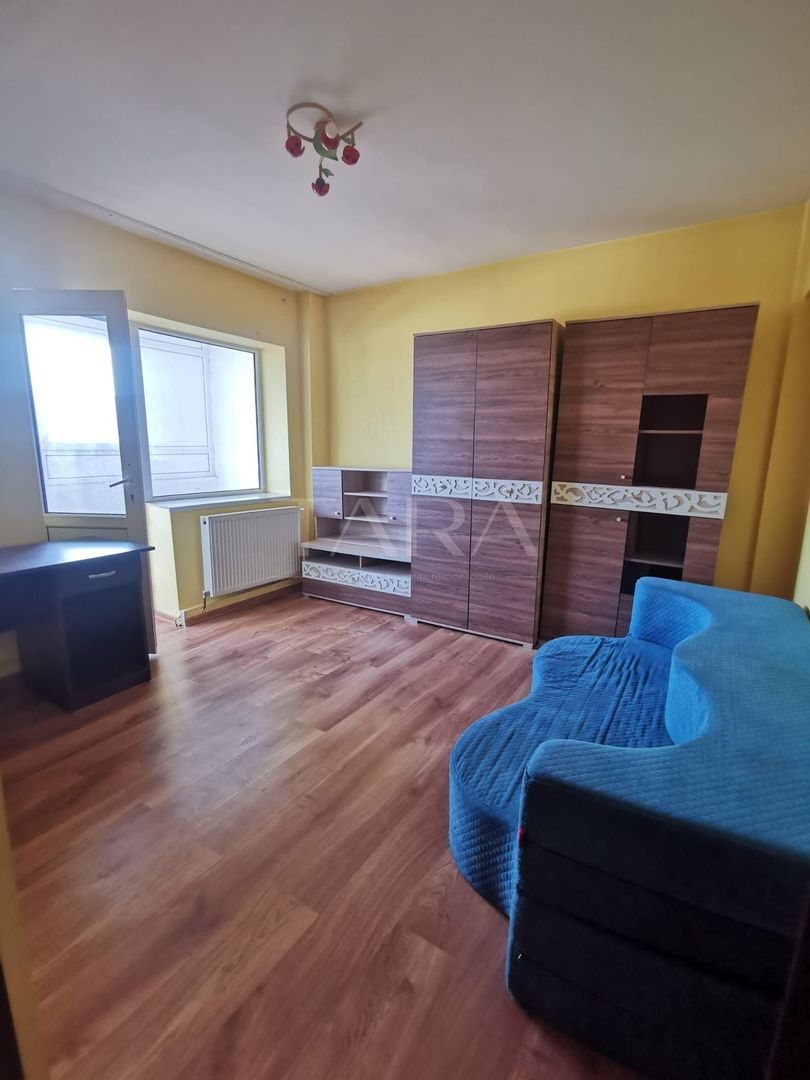 EXCLUSIVITATE.  Apartament decomandat, 2 camere, central Gheorgheni. - Poză 2