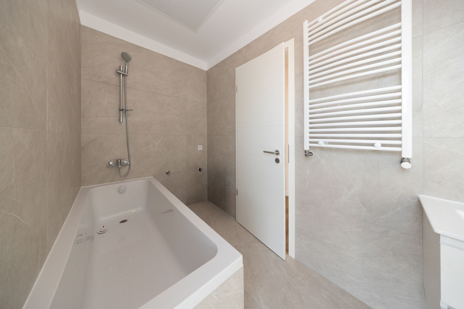 APARTAMENT 2 CAMERE PREMIUM | 67,26 MP UTILI + LOGIE | Brașov - Poză 11
