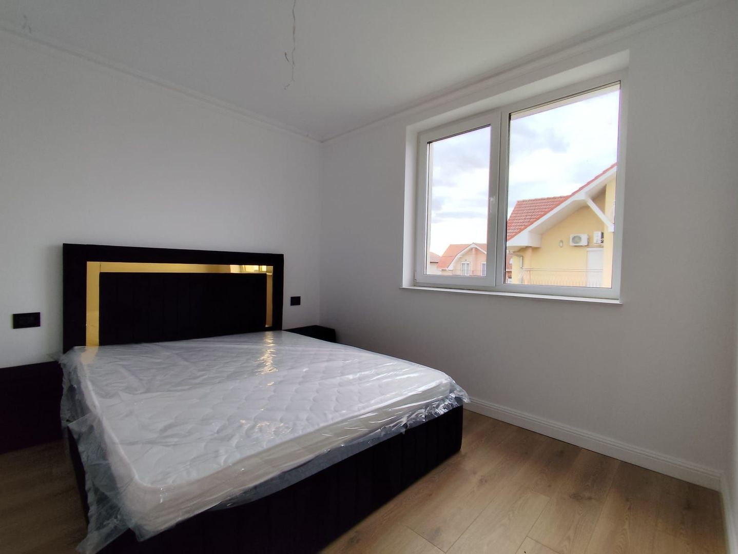 Casa in Sanmartin, Bihor – se va vinde la cheie, mobilata, utilata - Poză 10