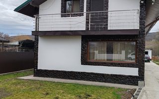 Casa parter+mansarda si teren in Lipovat, Vaslui - Poză 1