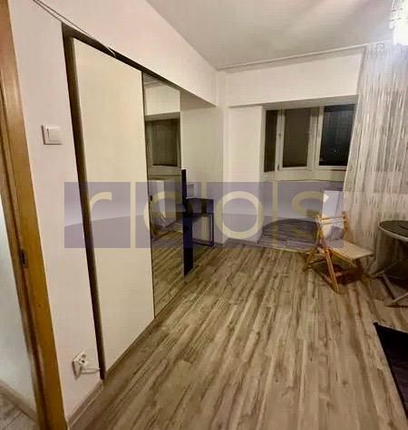 VANZARE GARSONIERA + BOXA PIATA VICTORIEI KISELEFF 27MP DECOMANDATA - Poză 7