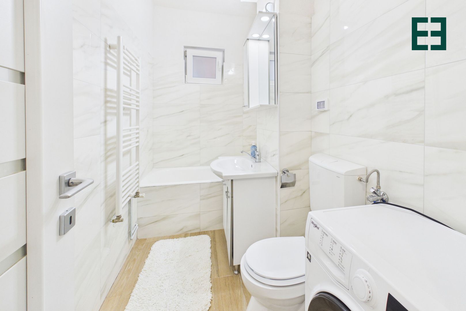 De închiriat - Apartament cu 2 camere -  Zonă Ultracentrală - Arad - Poză 4