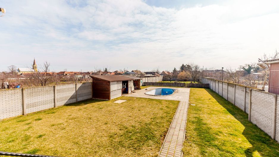 Vilă elegantă tip mediteranean în Zimandul Nou - Poză 4