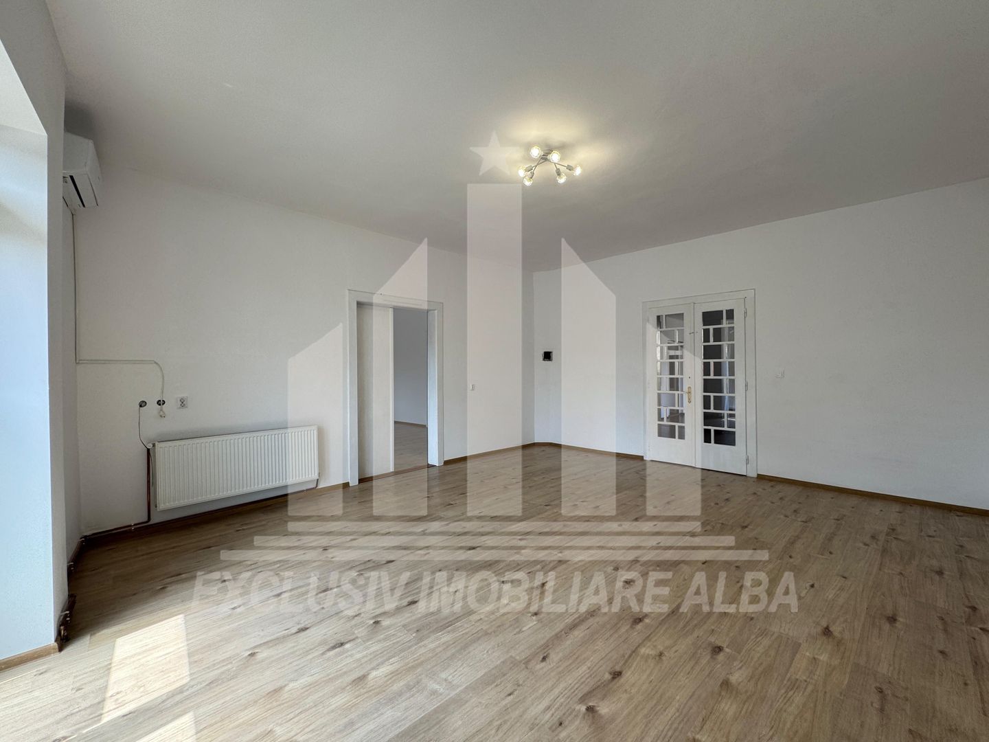 Casa individuala | De inchiriat | 200 mp | 430 mp teren | Cetate - Poză 5