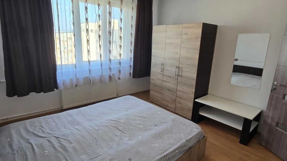 Inchiriere 2 Camere Vitan - Olimpia Decomandat, Renovat, Pet friendly - Poză 2