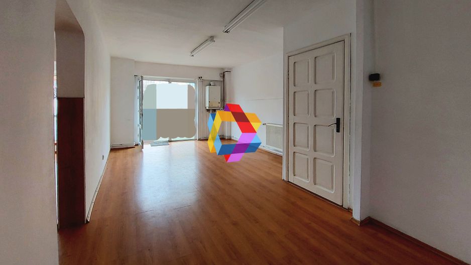 Spatiu comercial de închiriat Brasov - 50 mp # plus-imo.ro - Poză 2