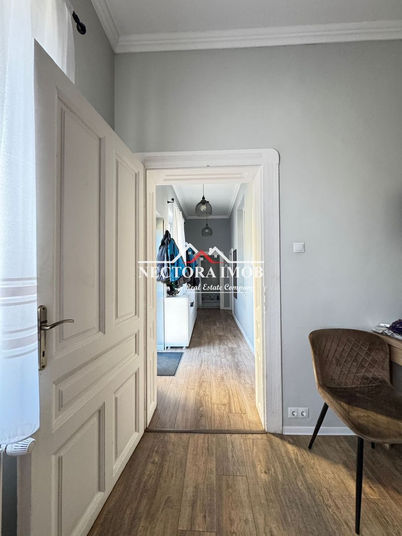 NECTORA IMOB-Casa Mare 10 camere,4 bai,Zona Centrala, utilata/mobilata - Poză 8