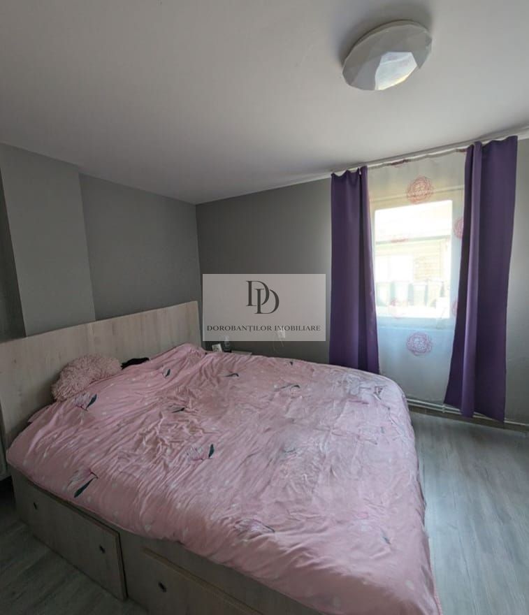 Vanzare 3 case | Teren 1400 mp | Garaj auto + Anexe - Poză 12