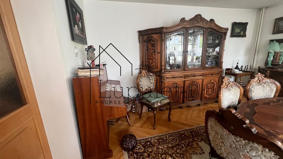 Casă de Vanzare | 200 MPU | Teren 305 MPU | Ultracentral - Poză 30