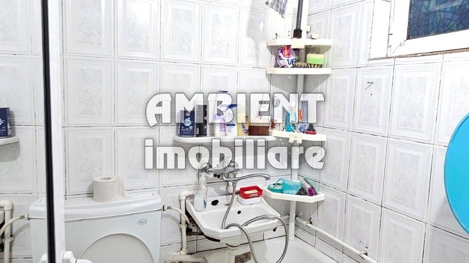 Apartament cu 2 camere, mobilat și utilat, zona AVANTULUI; - Poză 4