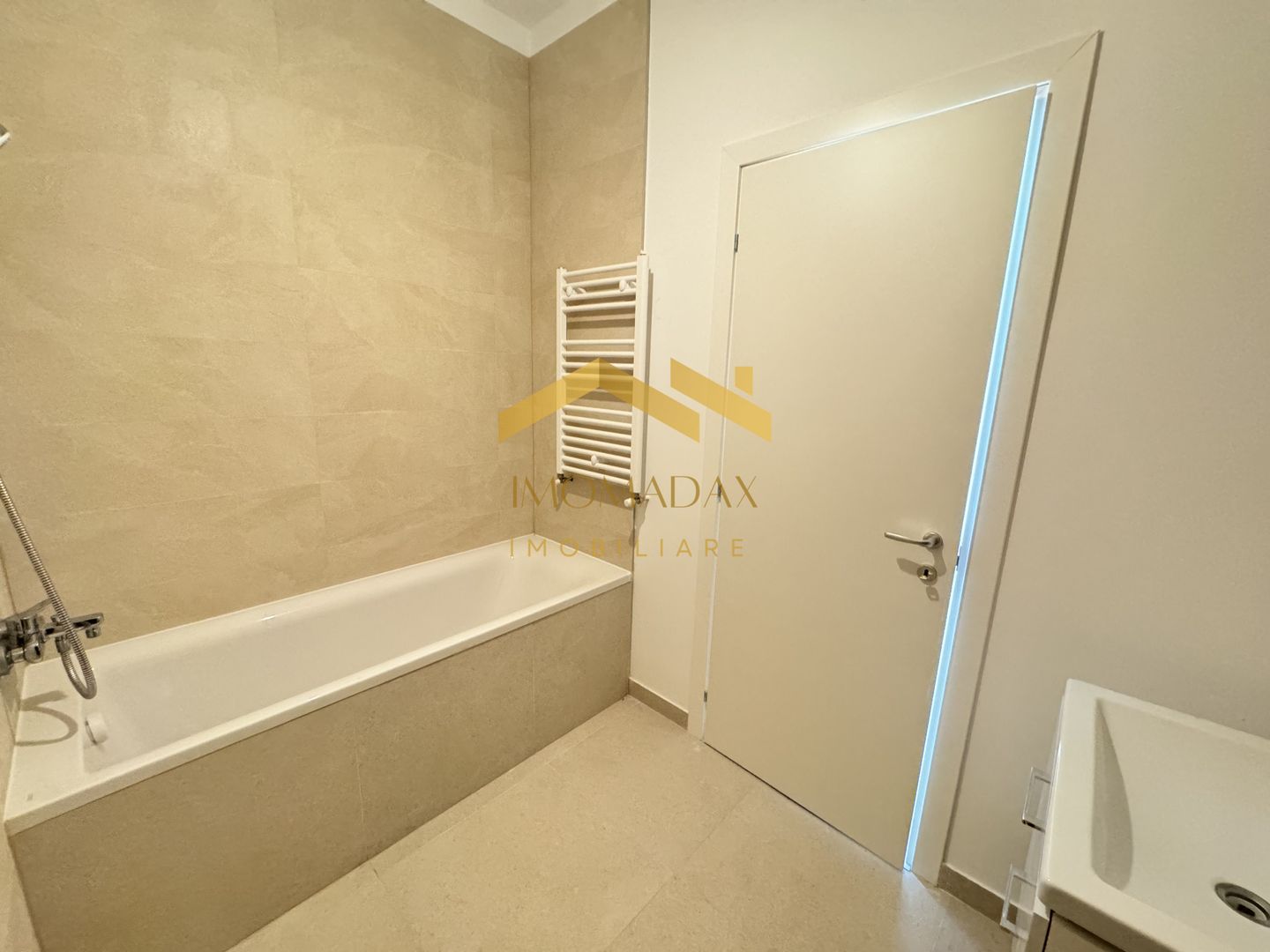 Penthouse Aradului-3 Camere-Centrala Proprie - Poză 17