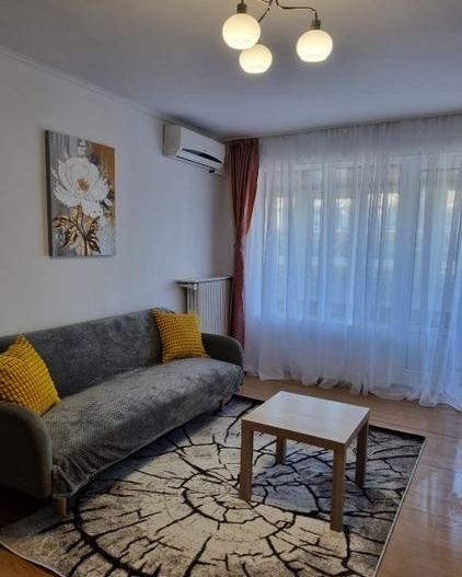 De inchiriat Apartament 2 Camere Piata Romana - Metrou - Poză 2