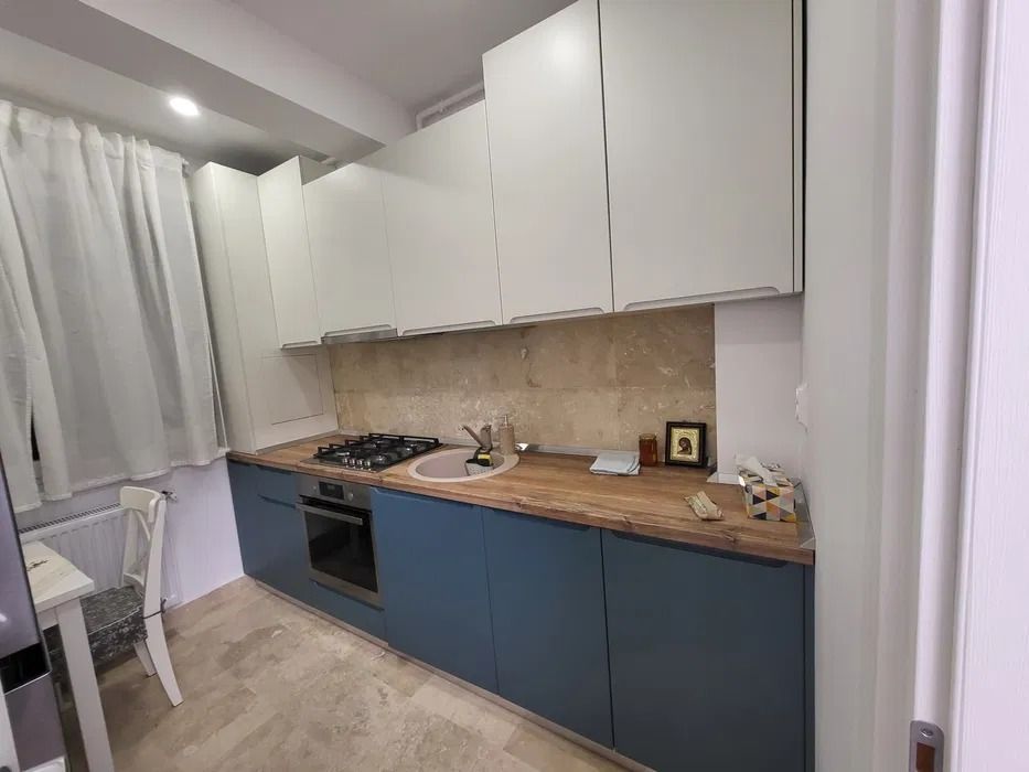 GARS. AVANGARDE GRAND VILLAGE, PRIMA INCHIRIERE, BUCATARIE INCHISA - Poză 1