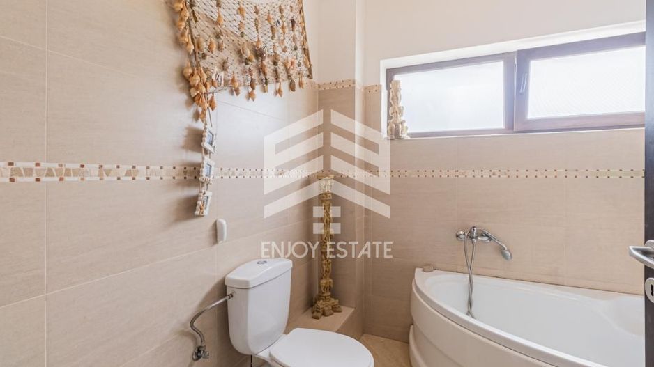 Apartament 4 camere si Curte Proprie | Parcare Inclusă - Poză 17