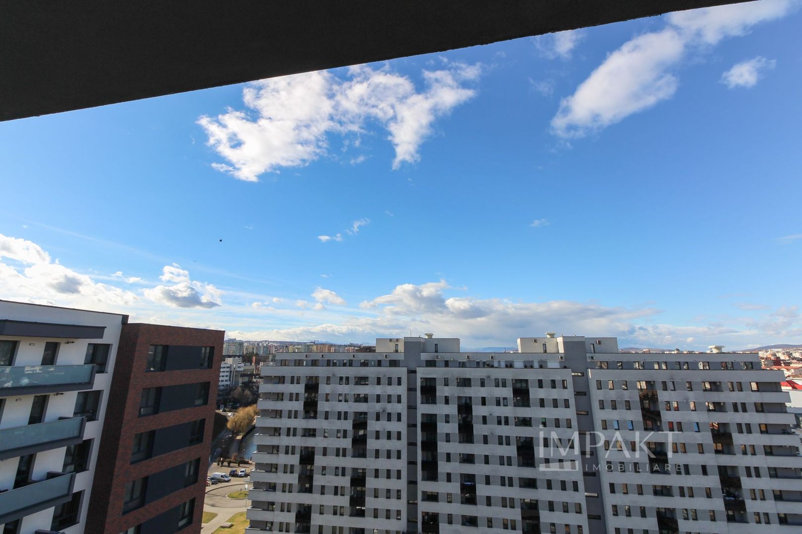 Apartament cu 2 camere decomandat zona Iulius Mall - Poză 17