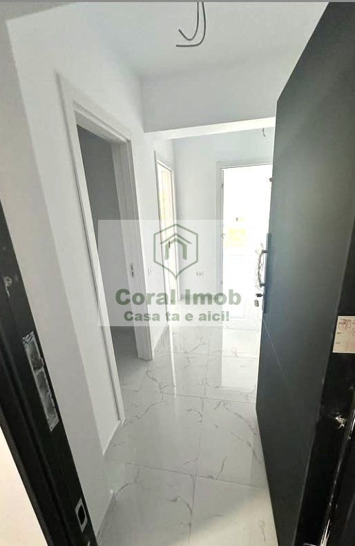 Vanzare Apartament 2 camere decomandate parcare, boxa ,Dobroesti - Poză 7