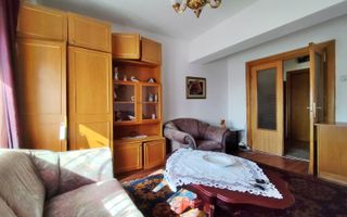Inchiriere 2 camere pe B-dul Dacia, Rogerius, Oradea - Poză 3