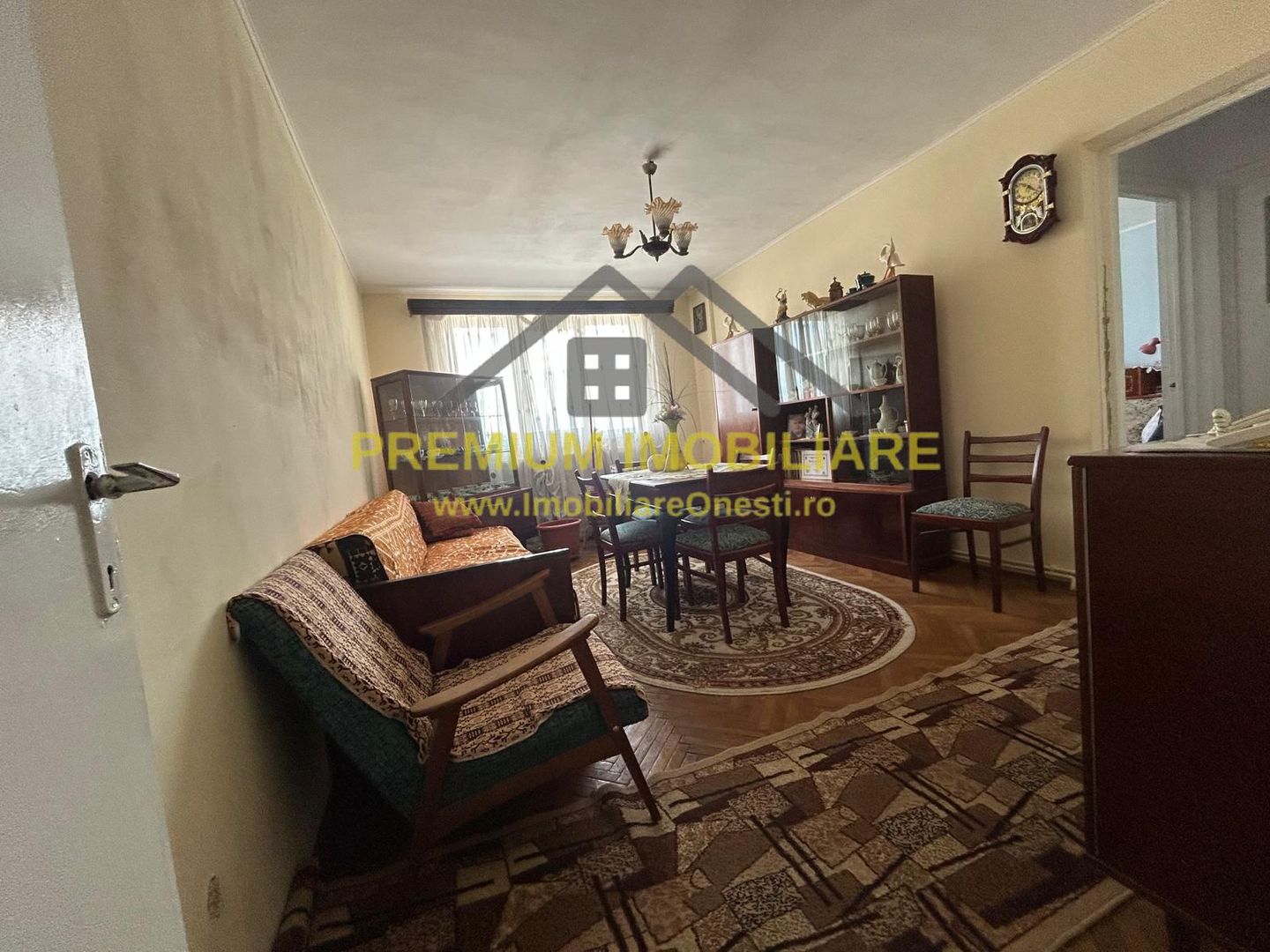 Apartament 3 camere |Centrală proprie | Piațeta Catedralei - Poză 1