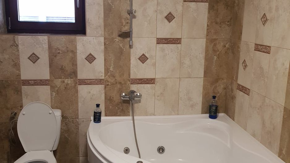 Refugiu la munte - casă cu 3070 mp teren și vedere spre Vârful Rânca - Poză 26