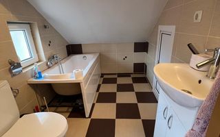 Casa 165 mp+anexa amenajata 68 mp-teren 13 ari-garaj, foisor-Jelna - Poză 9