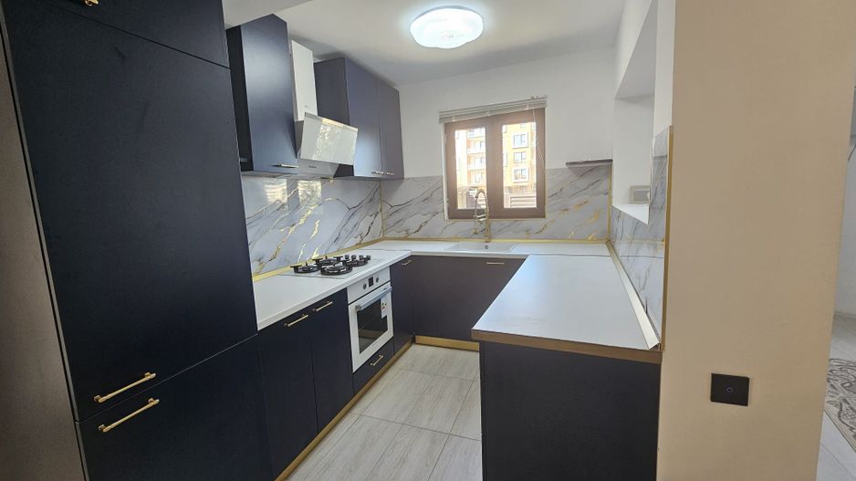 Dobroiesti - 2 camere - Prima chirie - Centrala proprie - curte - Poză 4