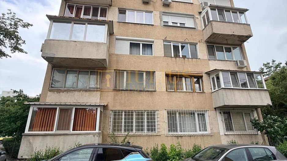 2 camere| Olimpia| apartament superb| balcon inchis| lift| centrala| - Poză 16