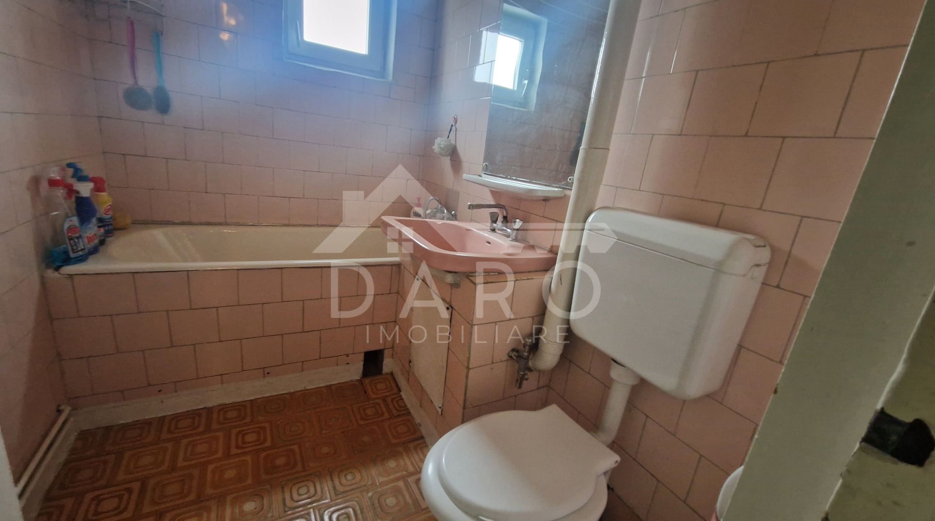 🏡 Apartament 4 camere de vânzare | Dâmbu Pietros | 90 mp - Poză 4