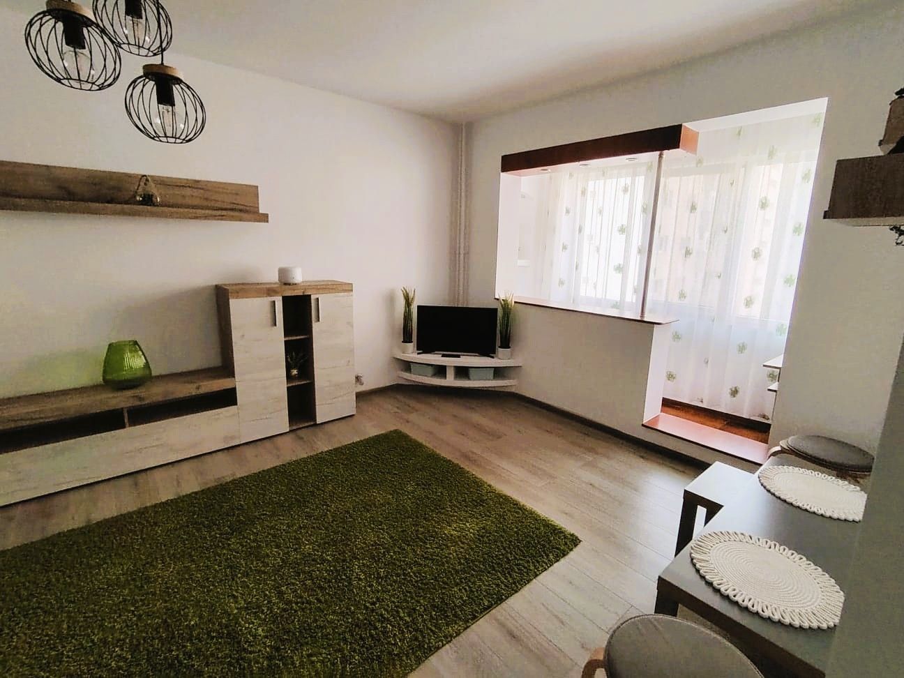 Apartament 2 camere | 1 Decembrie  1918 Metrou | Decomandat - Poză 1