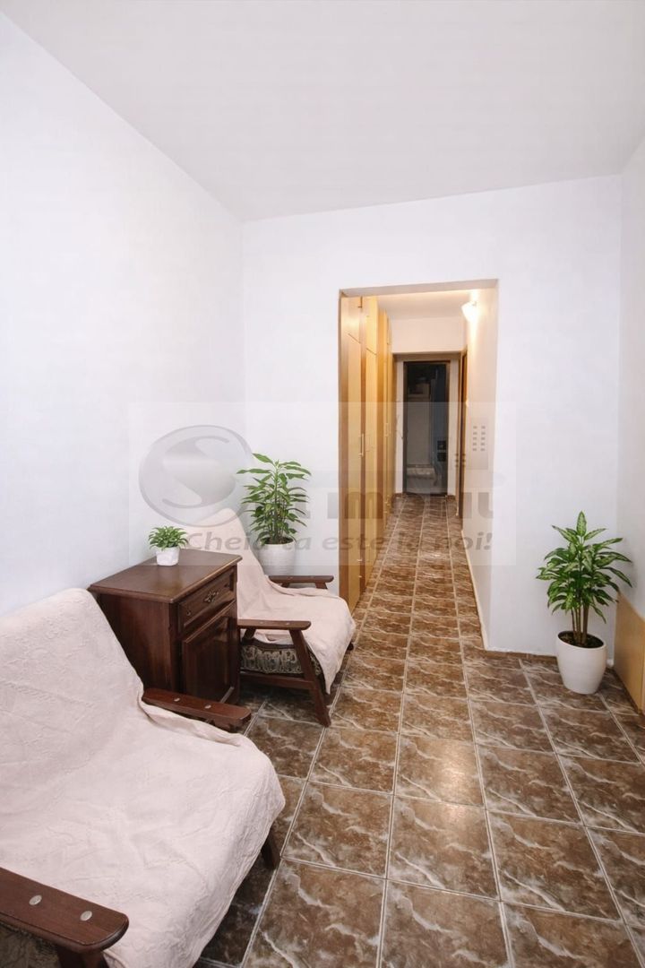 Apartament spatios cu 3 camere si 2 balcoane - zona Canta - 400€ - Poză 6