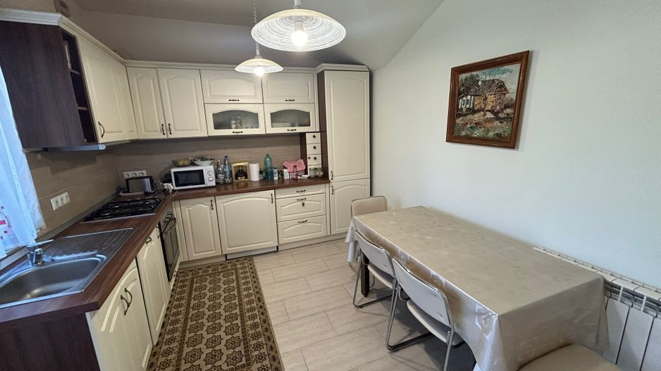 Casa tip duplex - zona Cetate - Poză 4