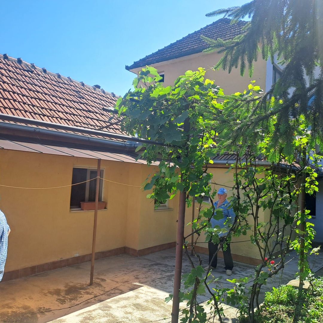 BRASADAS vinde prin REPREZENTARE EXCLUSIVA casa 8 cam 450mp. - Poză 12